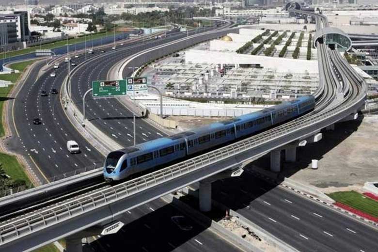 uaeu-dubai-metro-1