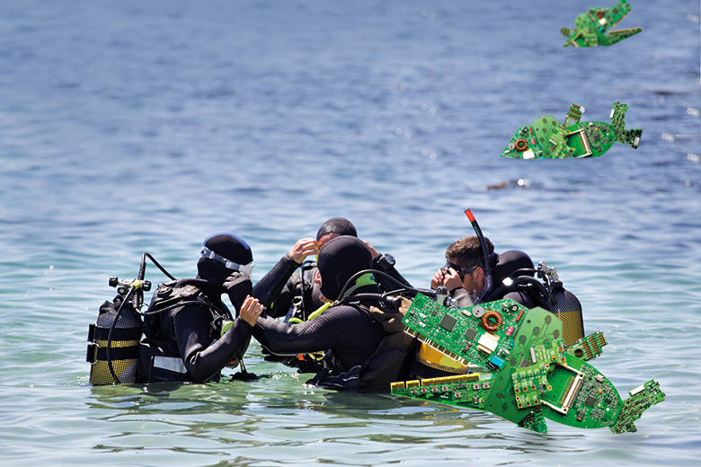 Scuba divers