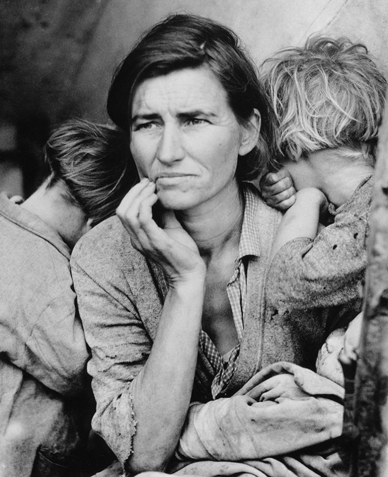 Migrant Mother by Dorothea Lange