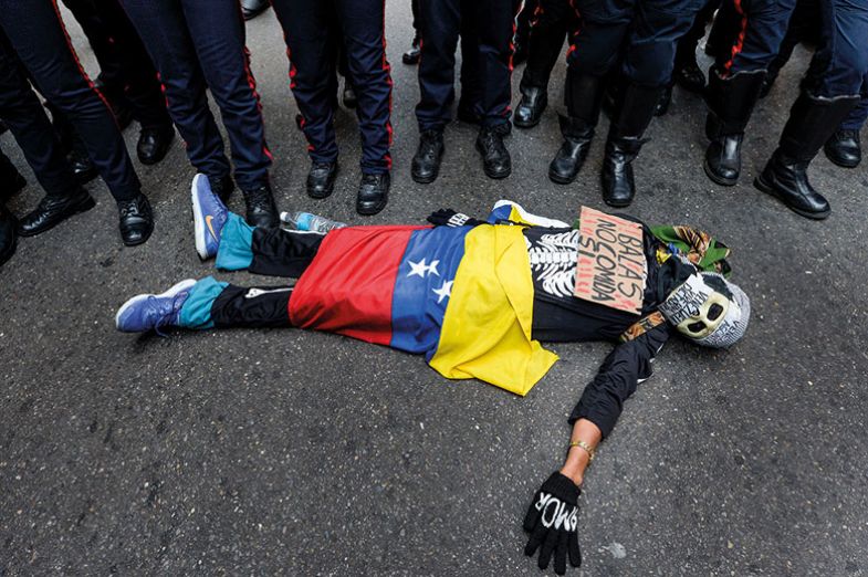 venezuela protestor