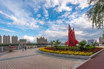 Jilin City Riverfront ,The good place for relaxing and see the beautiful of Songhua River. Jilin is city in the northeast of China .It is the old capital city of Jilin province.