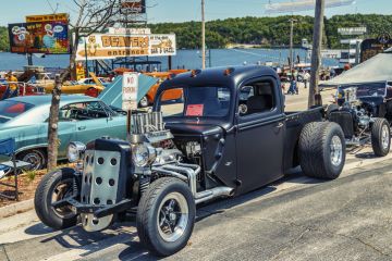 A souped up old car, symbolising speeded up publication