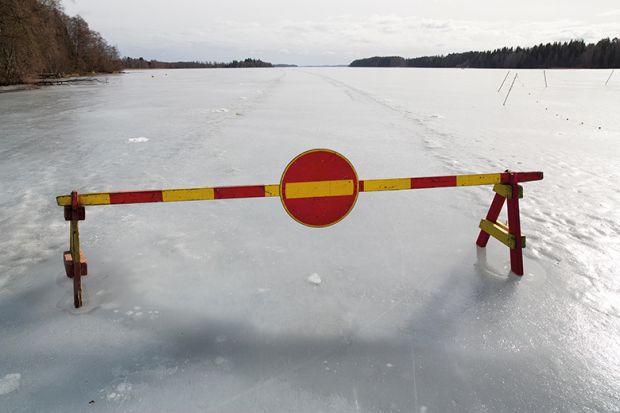 Ice barrier