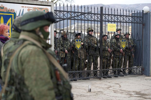 Crimea soldiers