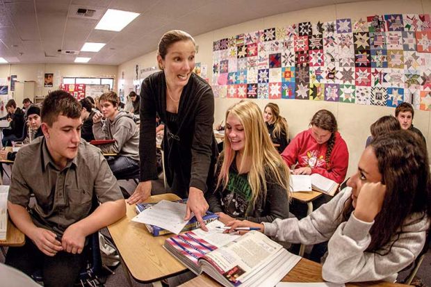 crowded-classroom