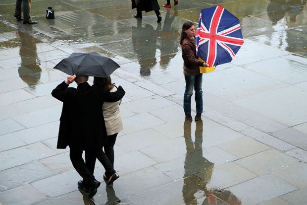 union-jack-umbrella